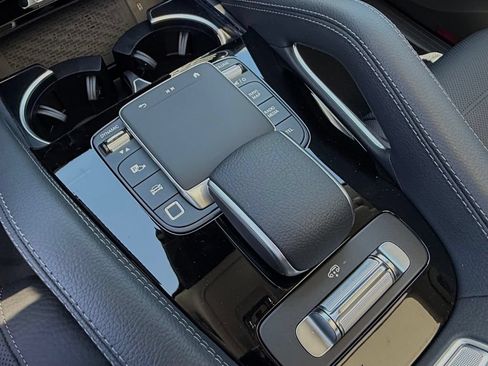 New 2026 Mercedes-Benz GLS 450 4MATIC image 29