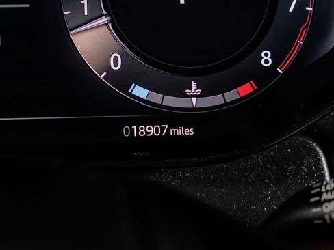 Used 2024 Land Rover Range Rover SE image 19