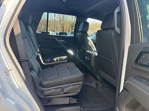 New 2026 GMC Yukon Denali w/ LPO, Floor Liner Package image 43