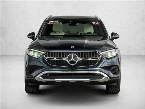 Certified 2024 Mercedes-Benz GLC 300 4MATIC image 2