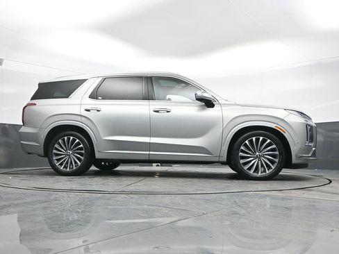 Used 2024 Hyundai Palisade Calligraphy image 47