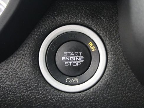 Used 2022 RAM 1500 Lone Star image 12