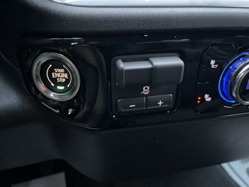 New 2026 GMC Sierra 2500 SLE w/ SLE Value Package; AWD/4WD image 25