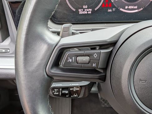 Certified 2024 Porsche Cayenne AWD/4WD image 9
