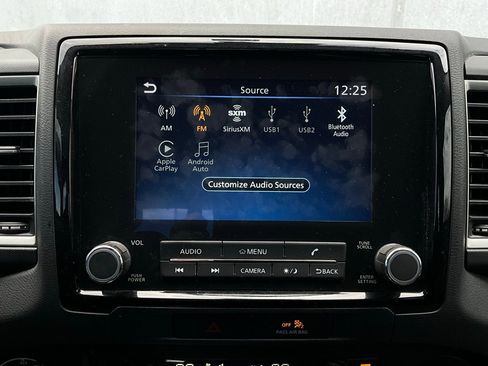 Used 2022 Nissan Frontier SV image 31