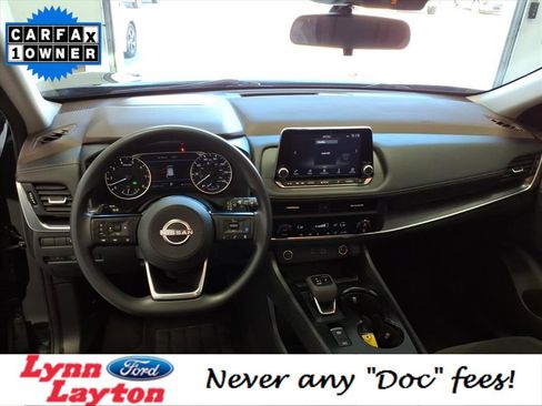 Used 2023 Nissan Rogue SV image 13