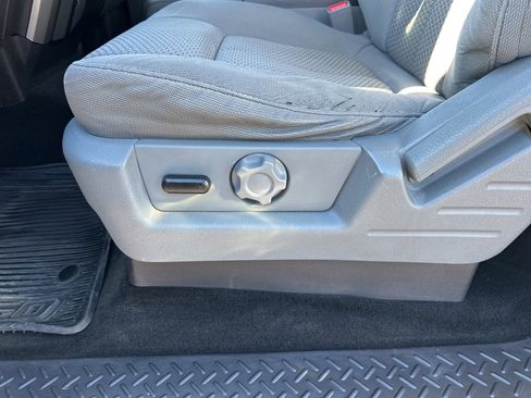 Used 2013 Ford F150 XLT w/ Luxury Equipment Group image 14