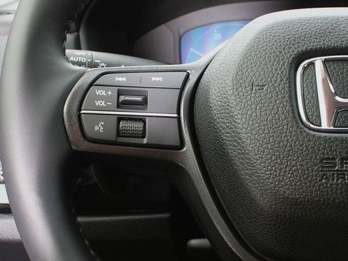 New 2025 Honda Accord EX-L image 18