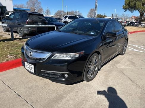 Used 2016 Acura TLX V6 image 2