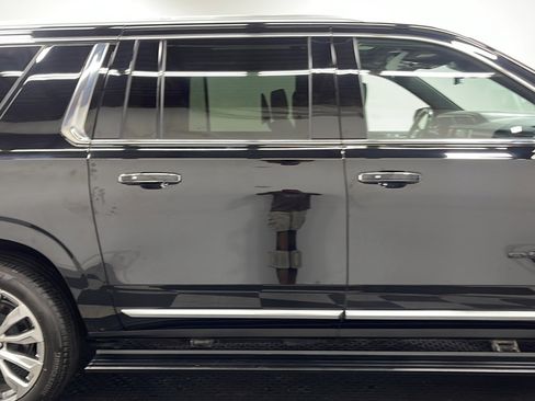 Used 2023 GMC Yukon XL Denali w/ Denali Reserve Package RWD image 21