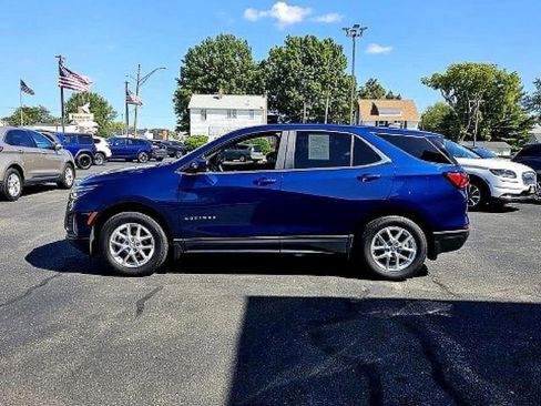 Used 2023 Chevrolet Equinox LT w/ LPO, Floor Liner Package image 4