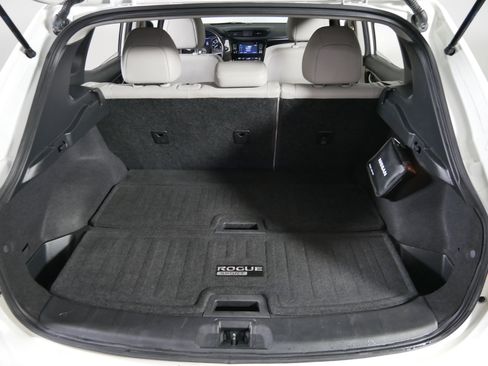 Used 2018 Nissan Rogue Sport SL w/ SL Premium Package image 18