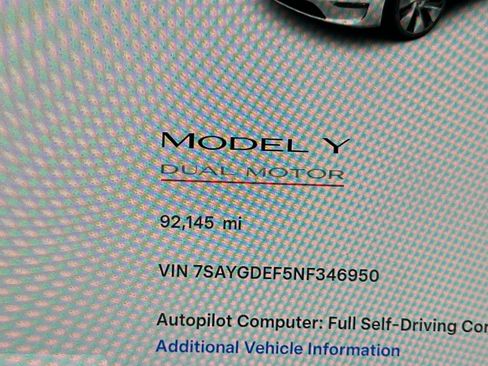 Used 2022 Tesla Model Y Performance image 24