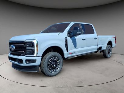 New 2026 Ford F350 Lariat w/ Black Appearance Package