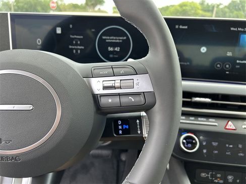 New 2025 Hyundai Sonata Limited image 27