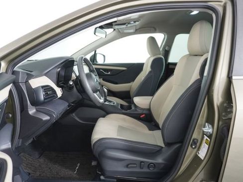 Used 2023 Subaru Outback Premium image 19
