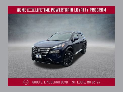 Used 2025 Nissan Rogue Platinum w/ Tech Package image 1