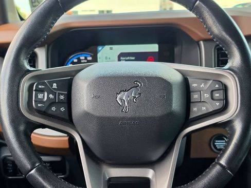 Used 2024 Ford Bronco Outer Banks AWD/4WD image 29