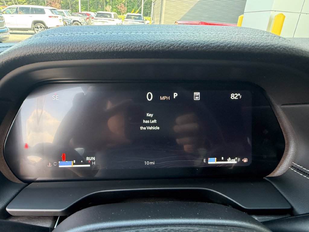 New 2026 Jeep Grand Cherokee Limited w/ Limited Altitude Package RWD image 11