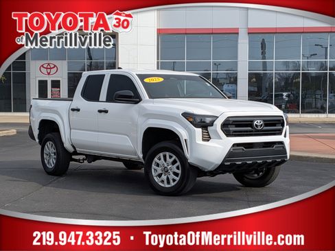 Certified 2025 Toyota Tacoma SR AWD/4WD image 1