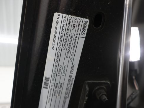 Used 2021 Ford F350 Lariat AWD/4WD image 24