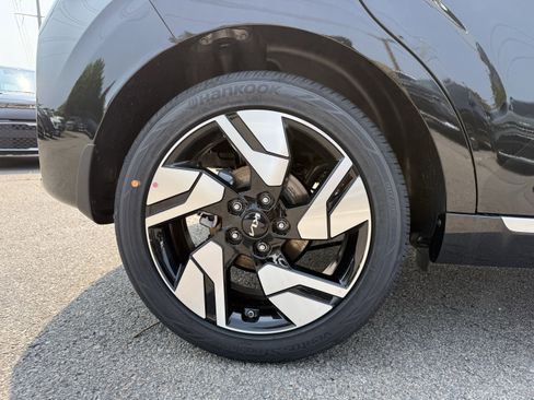 New 2025 Kia Soul GT-Line image 12