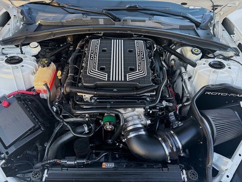 Used 2018 Chevrolet Camaro ZL1 image 32