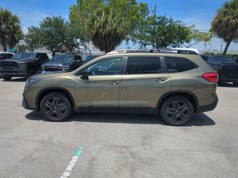 Used 2024 Subaru Ascent Onyx Edition AWD/4WD image 9