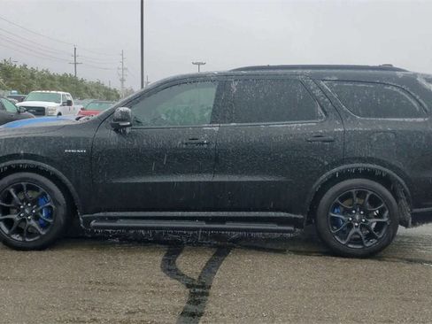 Used 2022 Dodge Durango R/T w/ Tow 'N Go Package image 5