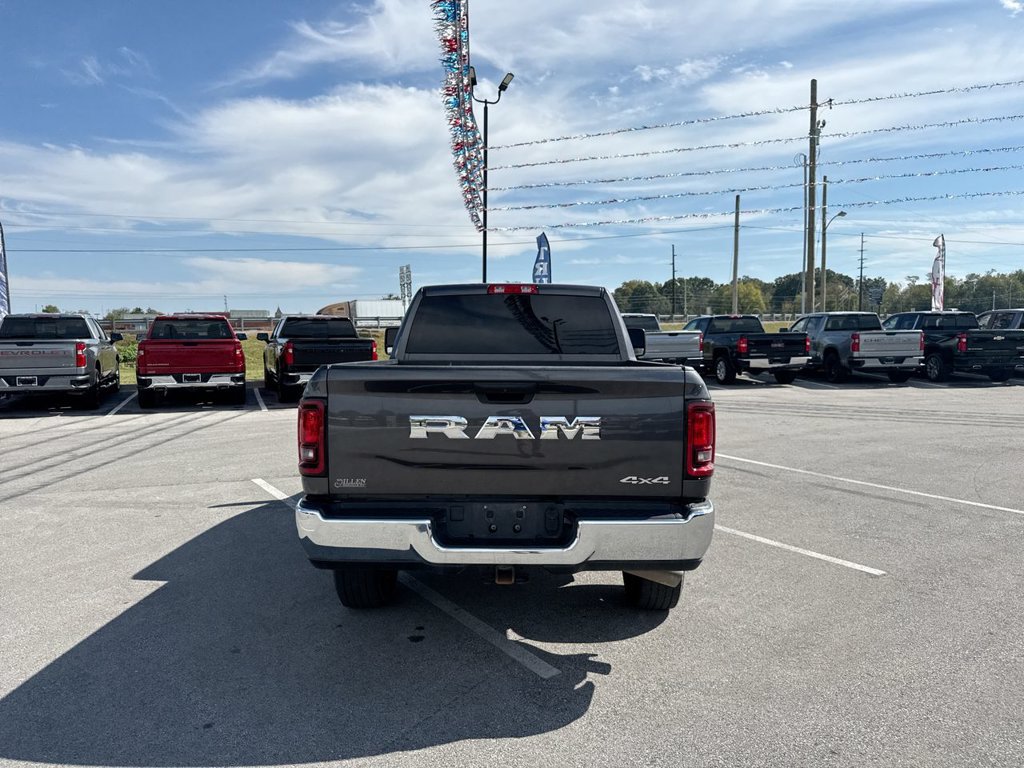 Used 2025 RAM 2500 Tradesman w/ Chrome Appearance Group AWD/4WD image 18
