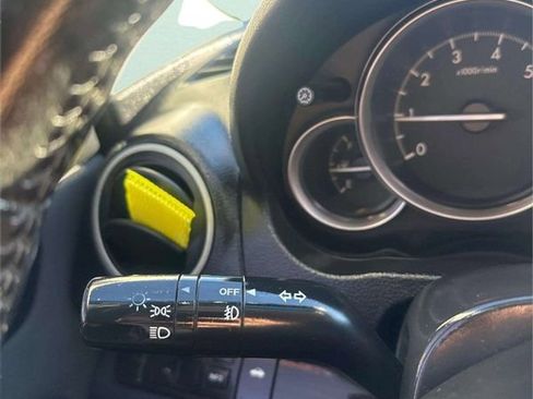 Used 2012 MAZDA MAZDA6 i Touring image 25