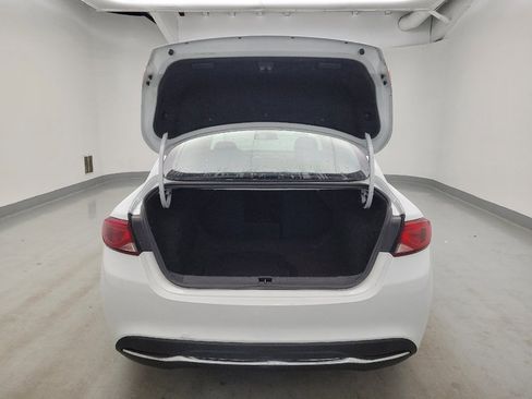 Used 2016 Chrysler 200 Limited FWD image 29