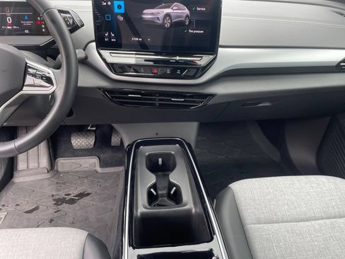Certified 2024 Volkswagen ID.4 2WD image 11
