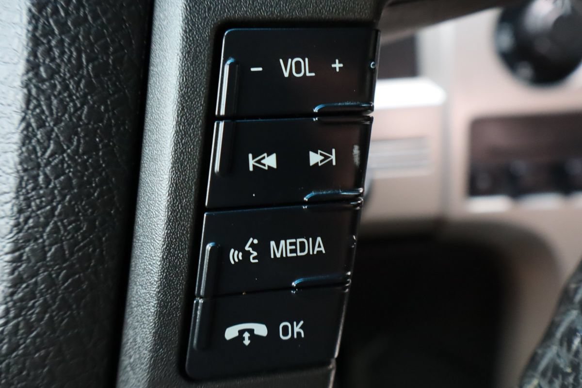 Used 2014 Ford F150 FX4 w/ Equipment Group 401A Mid AWD/4WD image 30