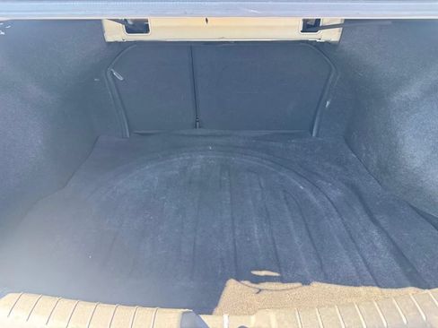 Used 2018 Hyundai Elantra SE FWD image 10