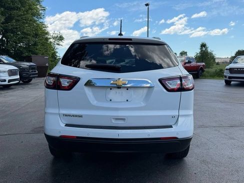 Used 2017 Chevrolet Traverse LT FWD image 8