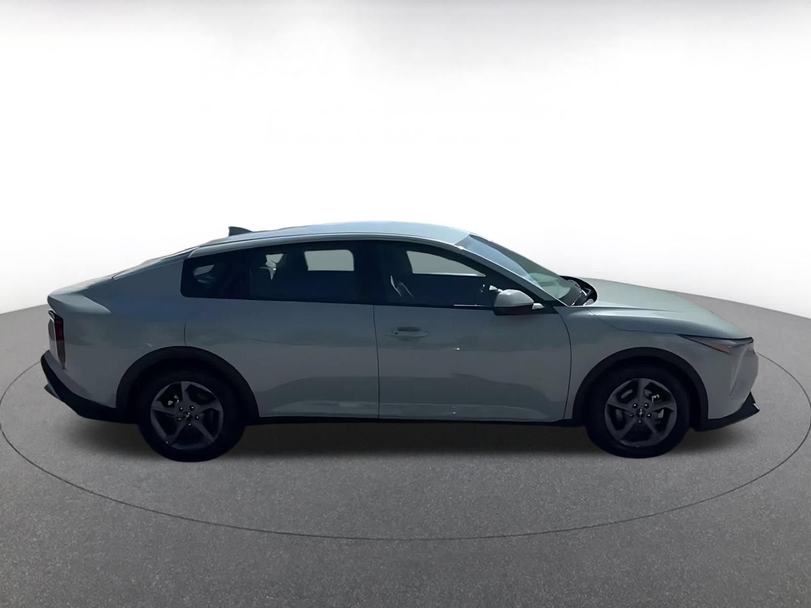 Used 2025 Kia K4 FWD image 15