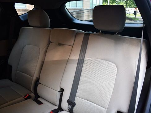 Used 2015 Hyundai Santa Fe Sport image 14