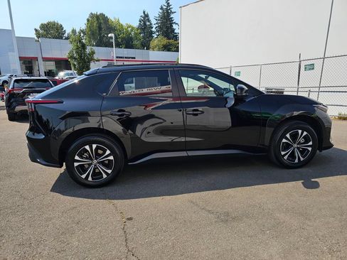 Certified 2024 Toyota bZ4X AWD image 8
