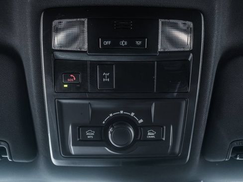 Used 2023 Toyota Tacoma TRD Off-Road AWD/4WD image 31