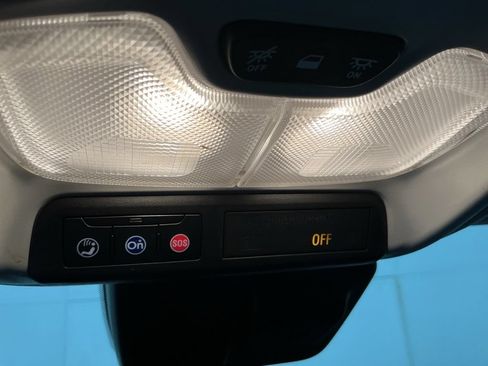 Used 2024 Chevrolet TrailBlazer LS w/ LS Convenience Package AWD/4WD image 19