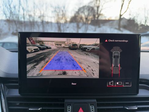 Used 2021 Audi Q5 2.0T Premium w/ Convenience Package image 49