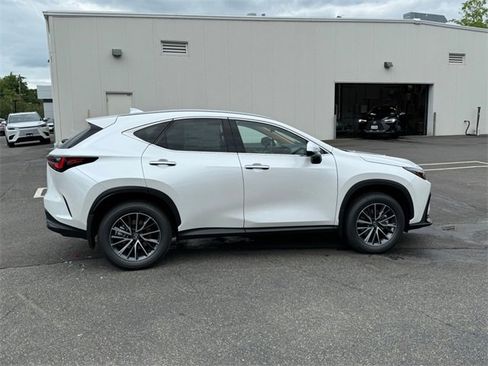 New 2025 Lexus NX 350h AWD w/ Premium Package image 5