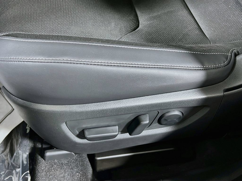 New 2026 MAZDA CX-5 Preferred AWD/4WD image 15