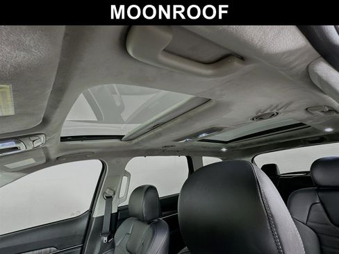 Used 2025 Kia Telluride SX Prestige image 14