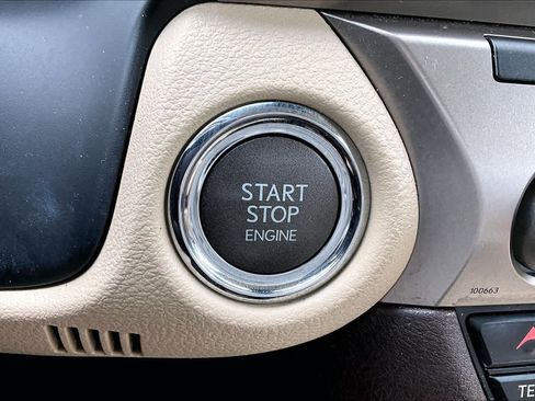 Used 2018 Lexus ES 350 w/ Premier Package image 33