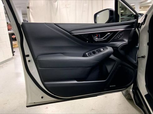 Used 2023 Subaru Outback Touring XT image 21