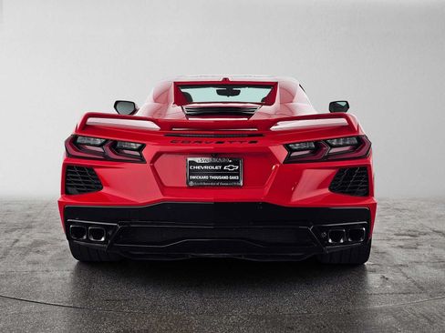 Used 2021 Chevrolet Corvette Stingray Preferred Conv w/ Z51 Performance Package RWD image 4