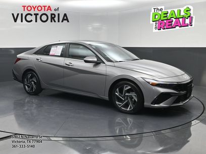 Used 2025 Hyundai Elantra SEL