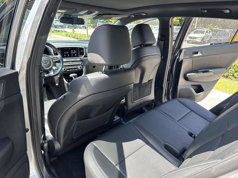 Used 2022 Kia Sportage Nightfall Edition FWD image 34